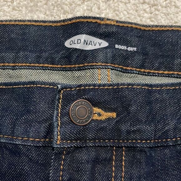 NWT- Old Navy - men’s 42x30. Boot-Cut - Picture 7 of 9